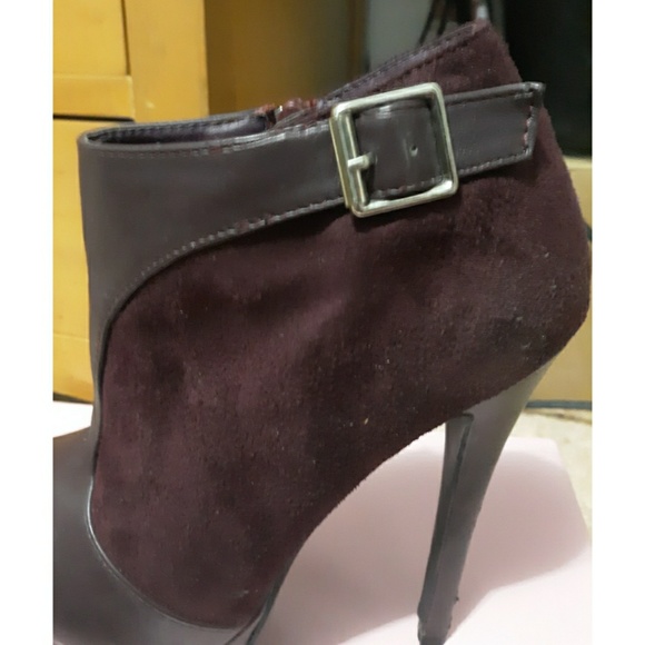 Booties - Picture 6 of 7